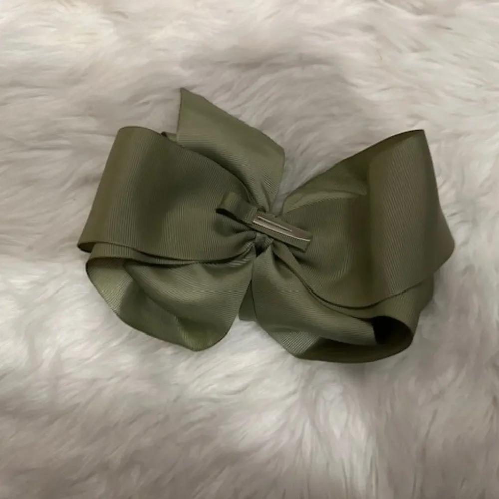 Hand Crafted moss green